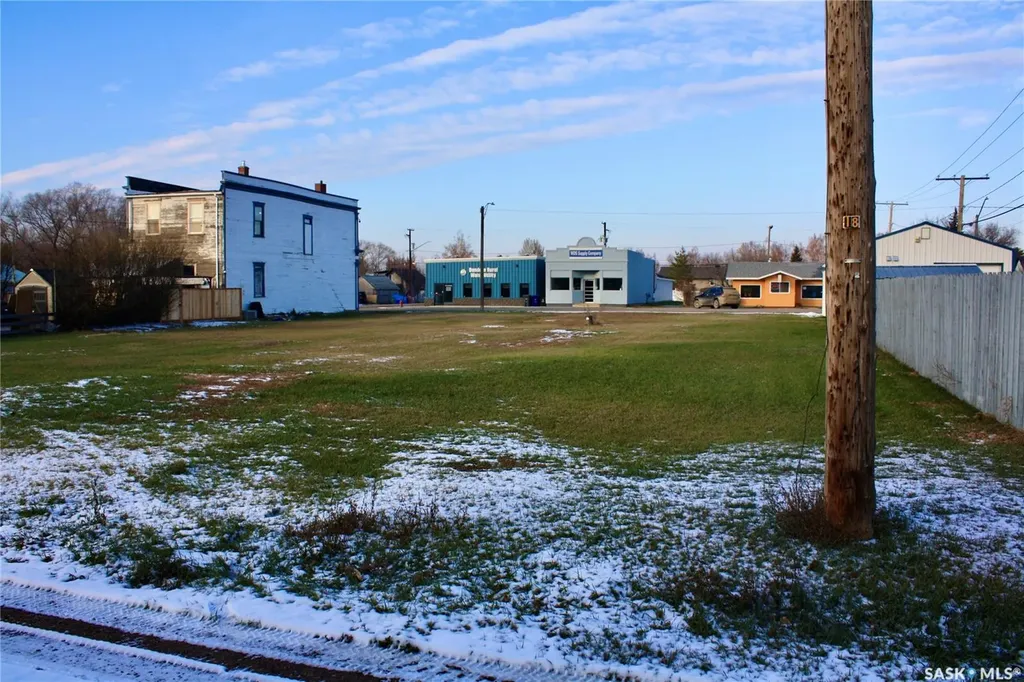 406 Second Street Dundurn SK S0K 1K0