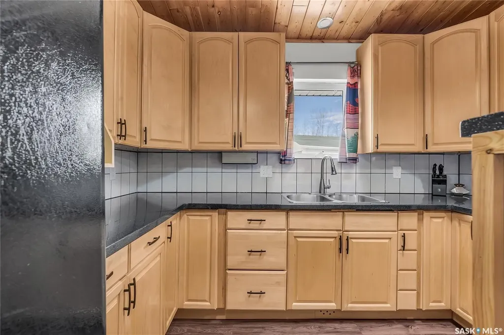 108 Iroquois Lake Drive Iroquois Lake SK S0J 2G0