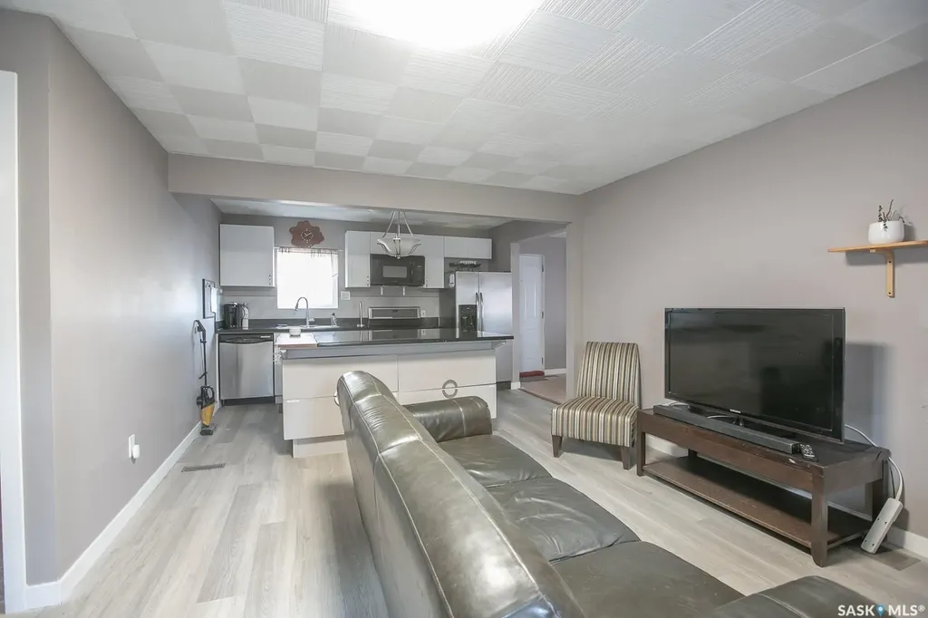 104 Briere Drive Regina Beach SK S0G 4C0