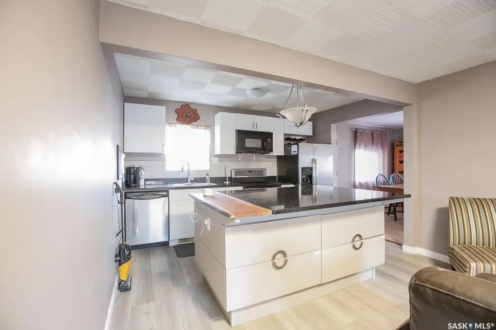 104 Briere Drive Regina Beach SK S0G 4C0