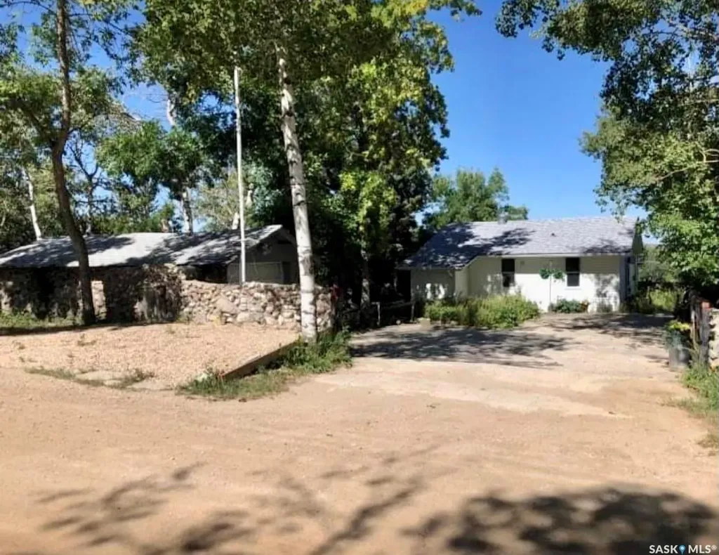 104 Briere Drive Regina Beach SK S0G 4C0