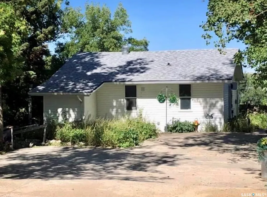 104 Briere Drive Regina Beach SK S0G 4C0