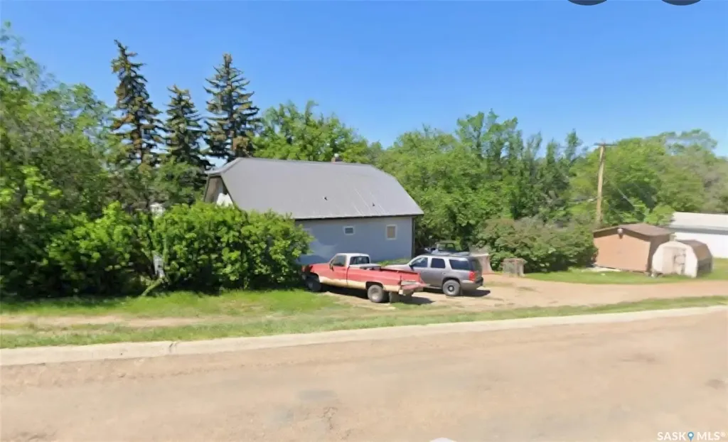 2014 1st Street N Rockglen SK S0H 3R0