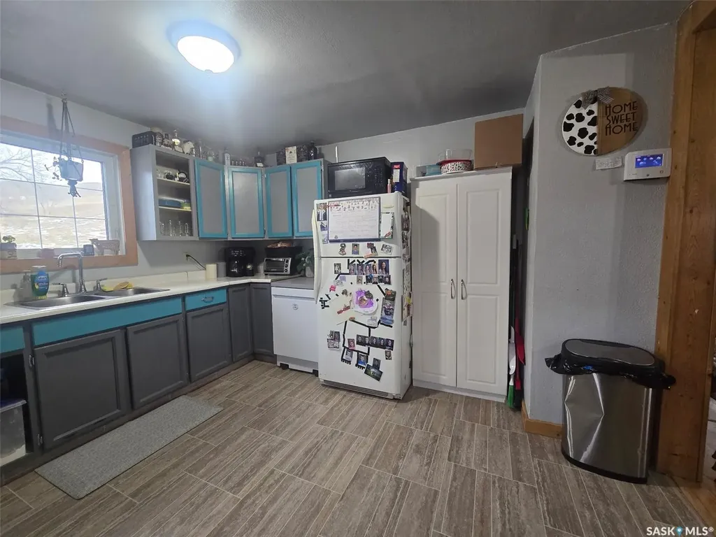 2014 1st Street N Rockglen SK S0H 3R0