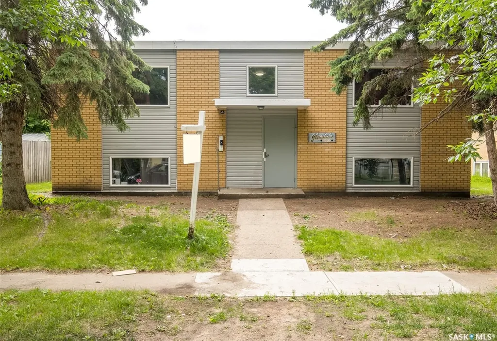 419 9th Street E Prince Albert SK S6V 0Y1