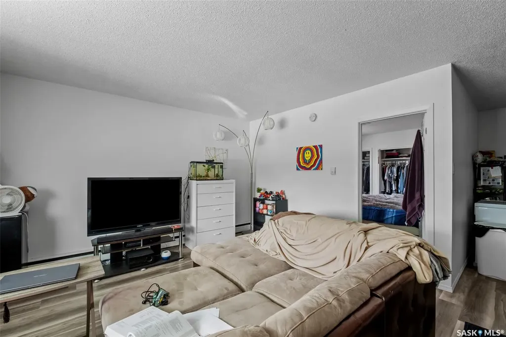 419 9th Street E Prince Albert SK S6V 0Y1