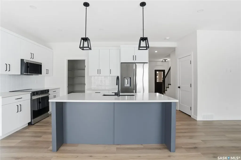 211 Sharma Lane Saskatoon SK S7W 1K7