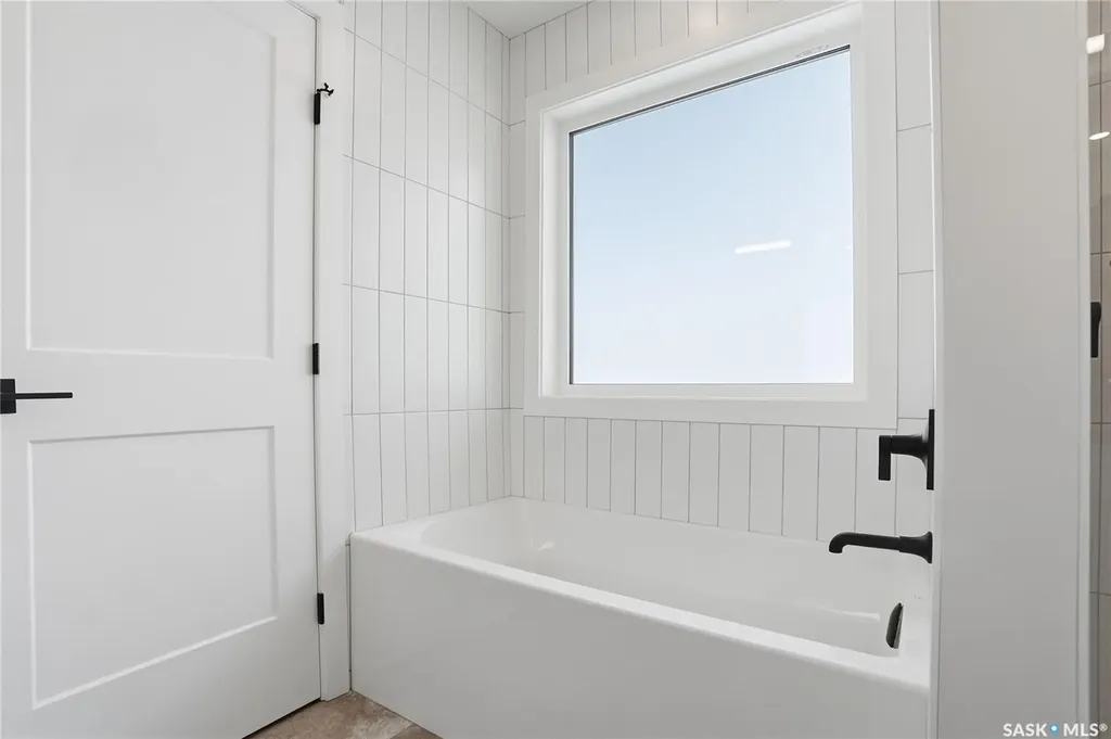 211 Sharma Lane Saskatoon SK S7W 1K7