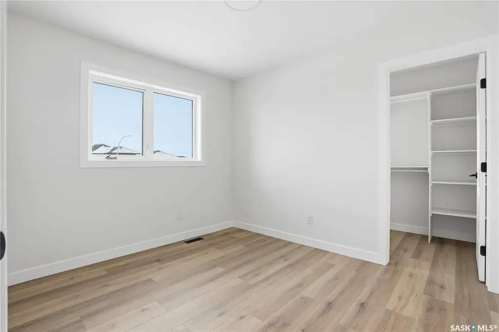 211 Sharma Lane Saskatoon SK S7W 1K7