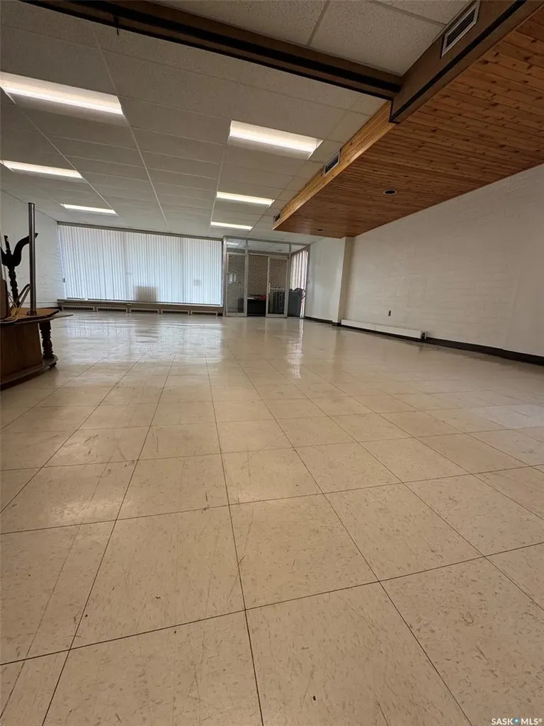 68 13th Street W Prince Albert SK S6V 3E8