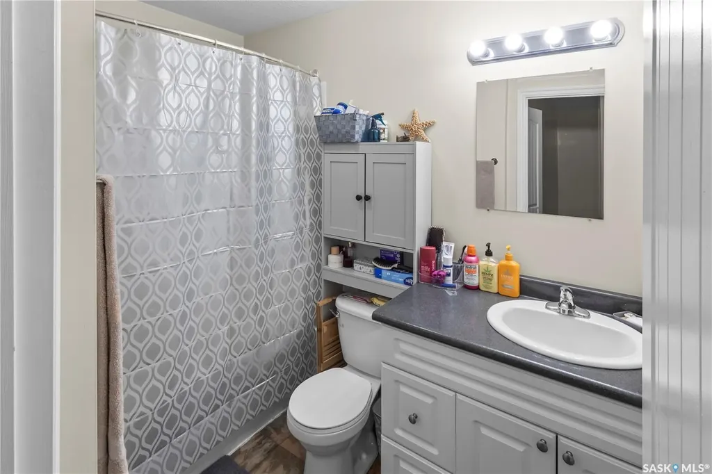 515 28th Street E Prince Albert SK S6V 1X8