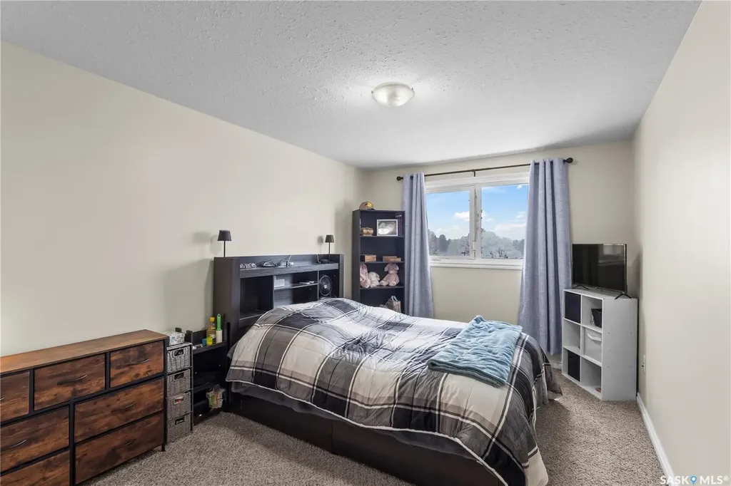 515 28th Street E Prince Albert SK S6V 1X8