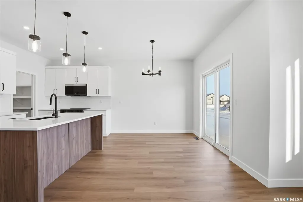190 Doran Way Saskatoon SK S7V 0Z7