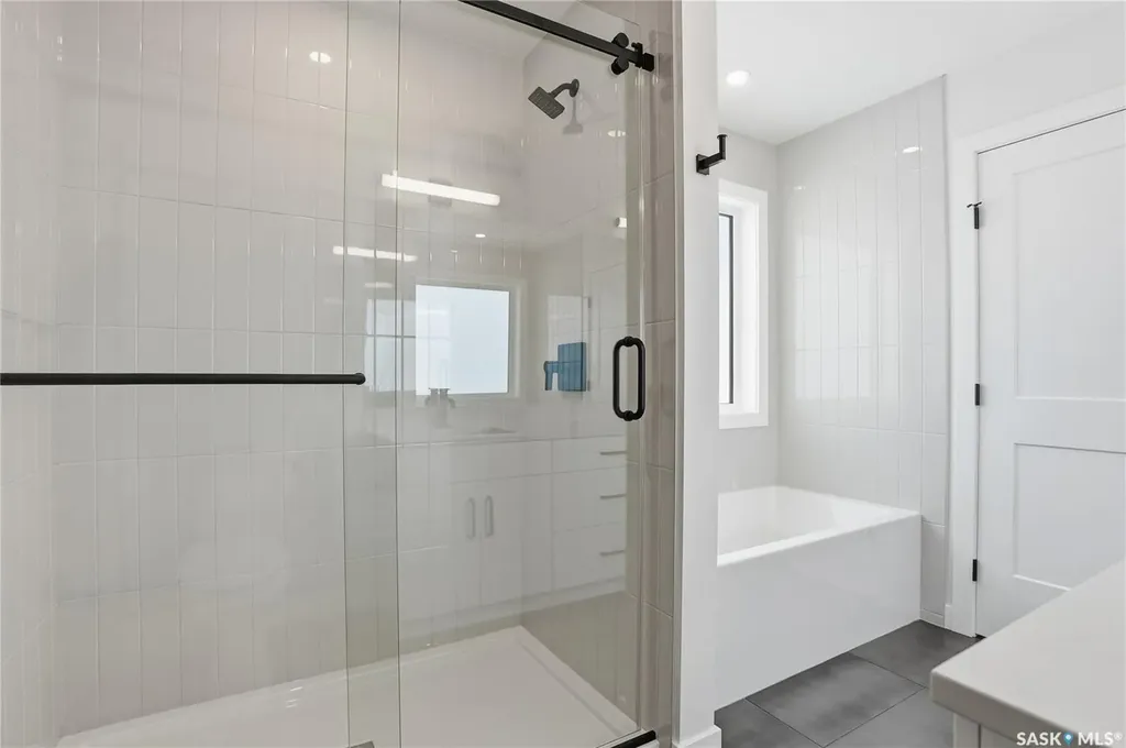 190 Doran Way Saskatoon SK S7V 0Z7