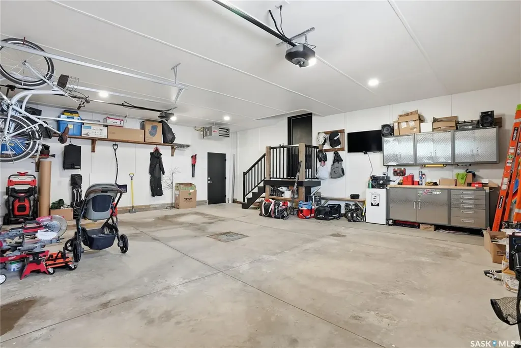 520 16th Avenue Humboldt SK S0K 2A0