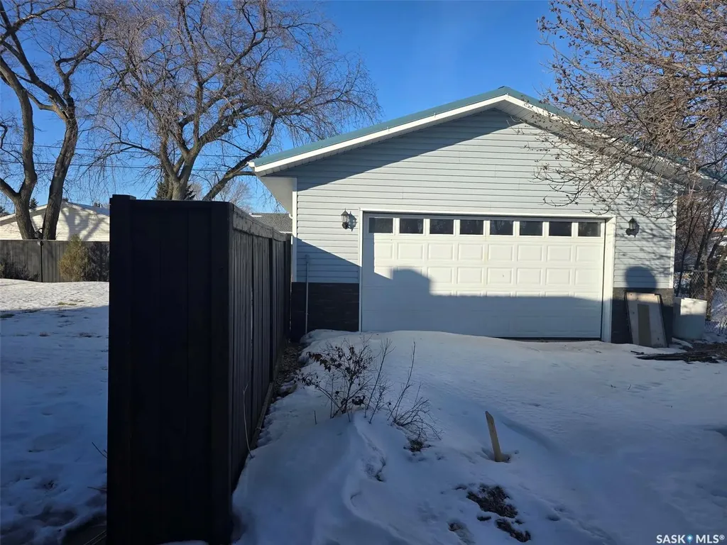 1010 Desmond Street Grenfell SK S0G 2B0