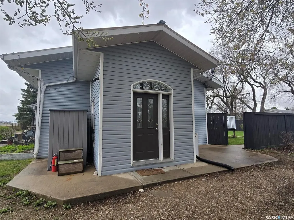 1010 Desmond Street Grenfell SK S0G 2B0