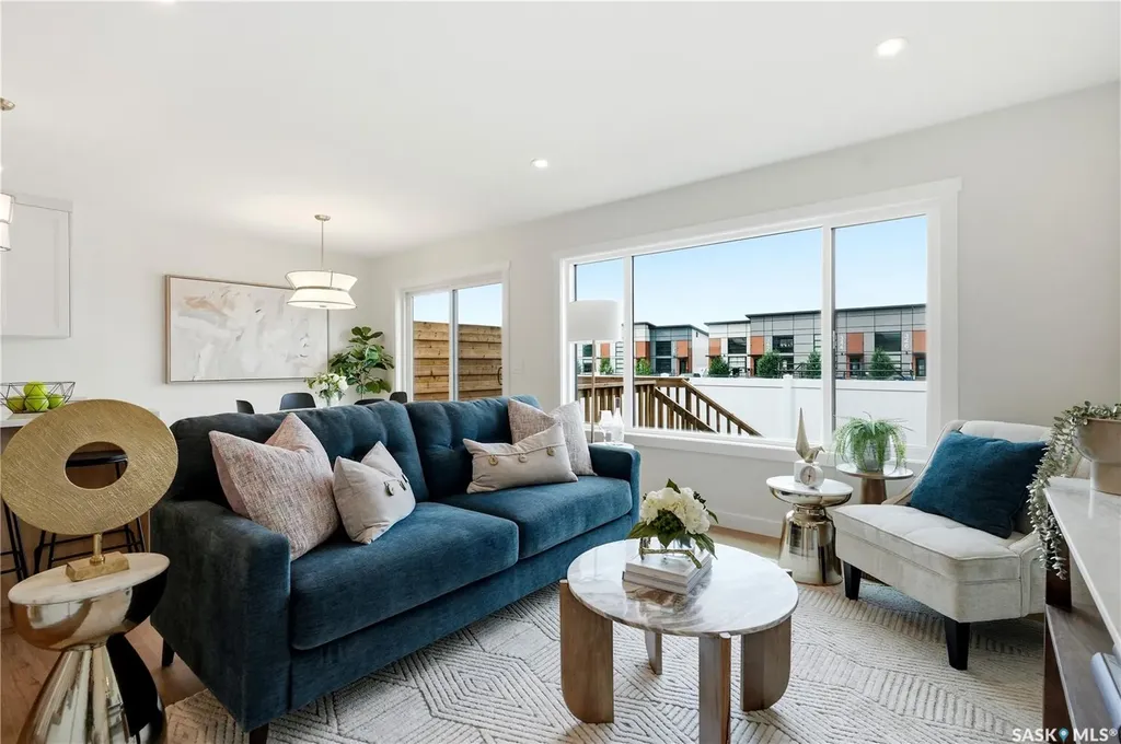 155 Mcfaull Way Saskatoon SK S7V 1Z9