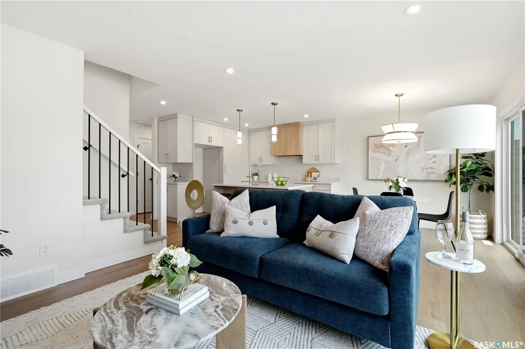 155 Mcfaull Way Saskatoon SK S7V 1Z9