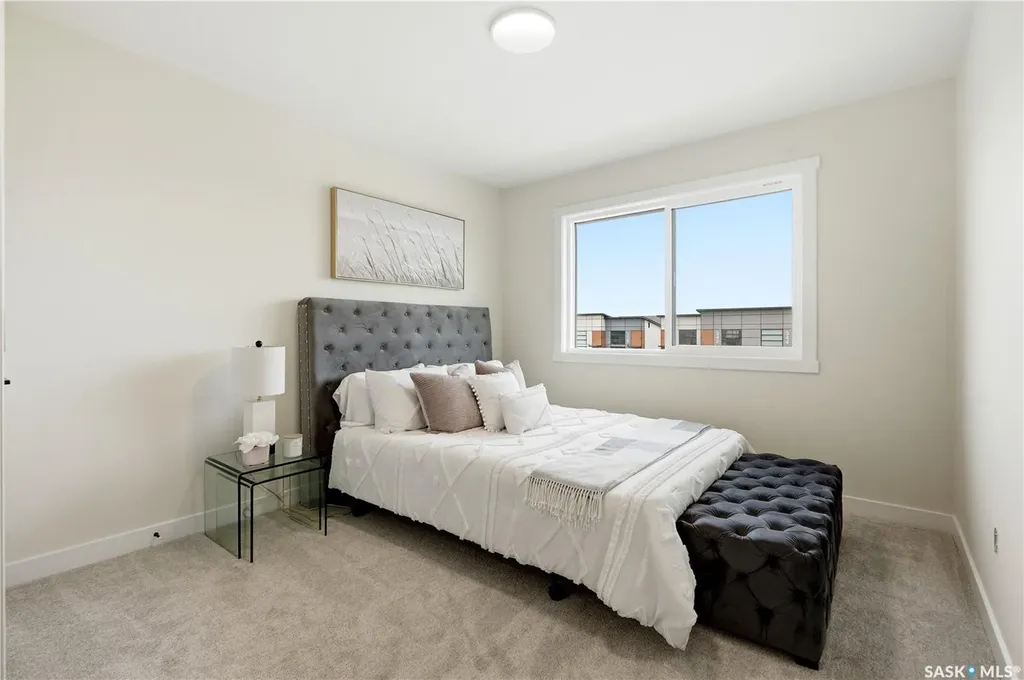 155 Mcfaull Way Saskatoon SK S7V 1Z9
