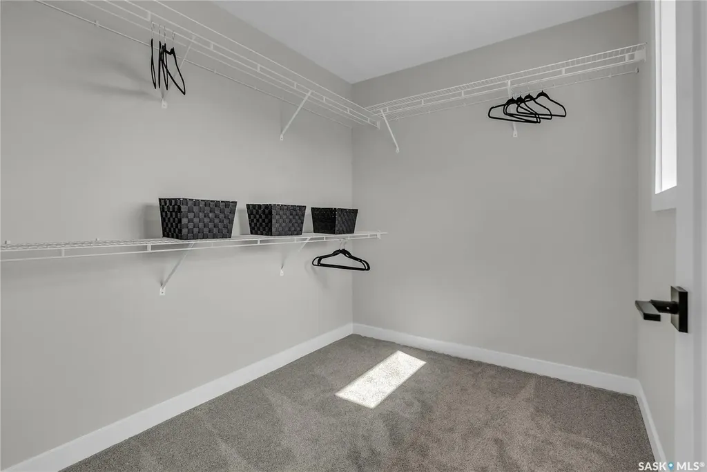 155 Mcfaull Way Saskatoon SK S7V 1Z9