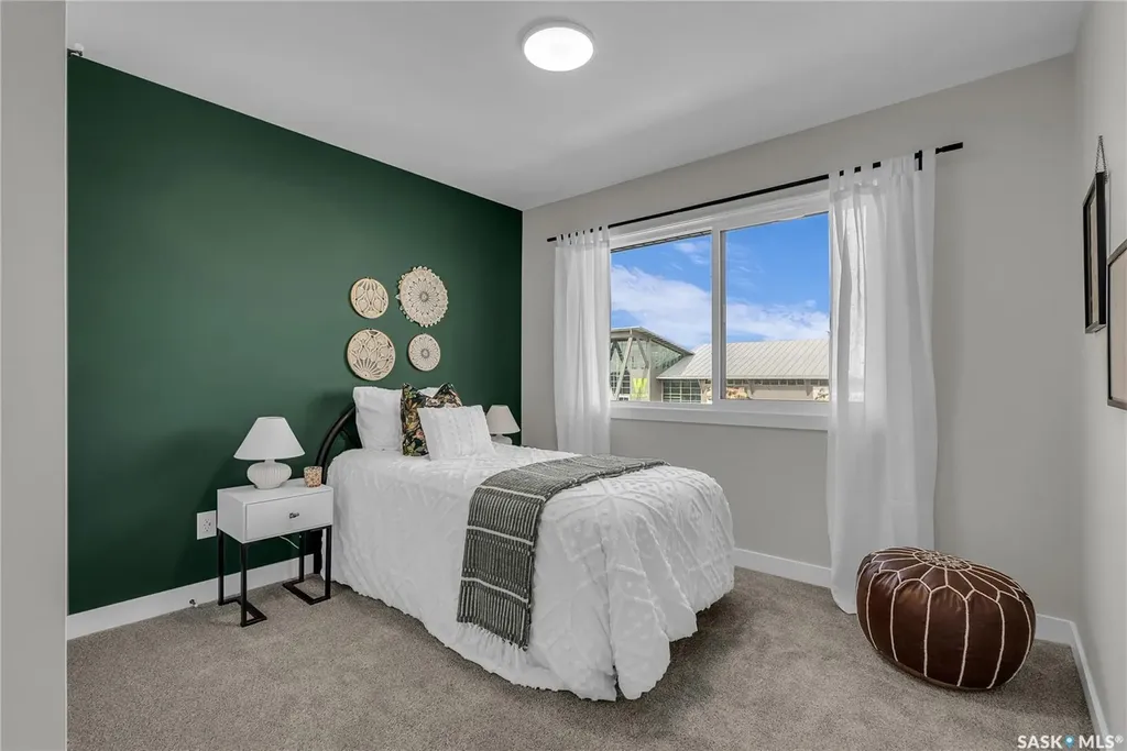 155 Mcfaull Way Saskatoon SK S7V 1Z9