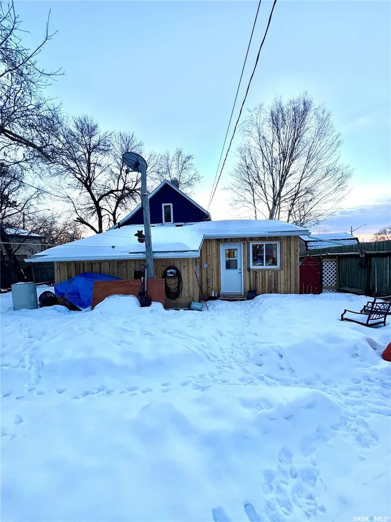 105 2nd Avenue S Big River SK S0J 0E0