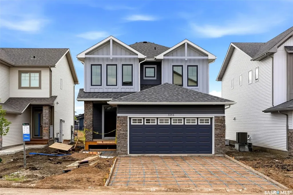 3252 Favel Drive Regina SK S4V 4B3
