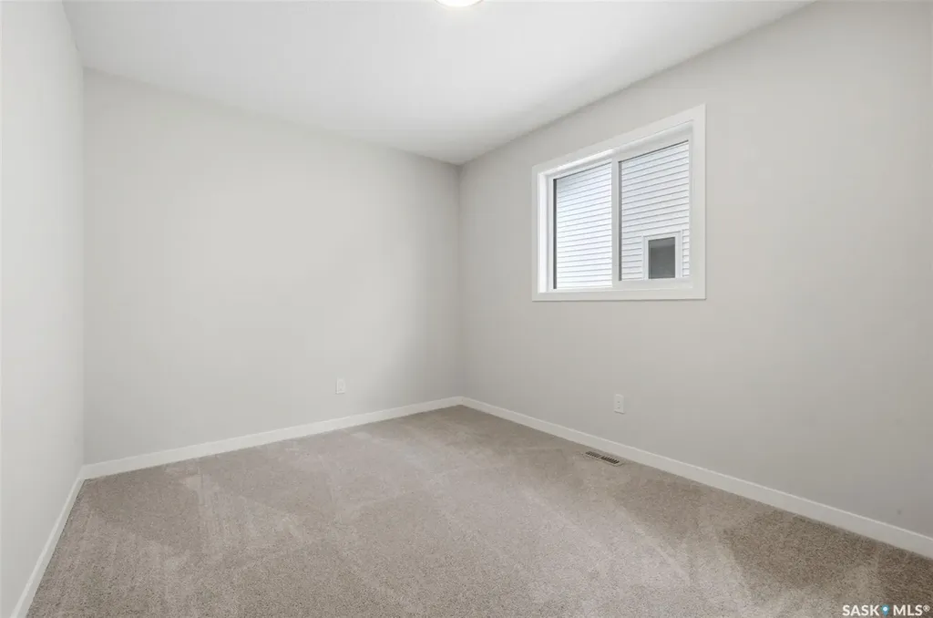 3252 Favel Drive Regina SK S4V 4B3