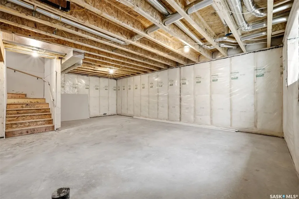 3252 Favel Drive Regina SK S4V 4B3