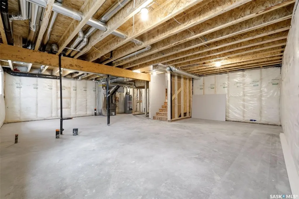 3252 Favel Drive Regina SK S4V 4B3