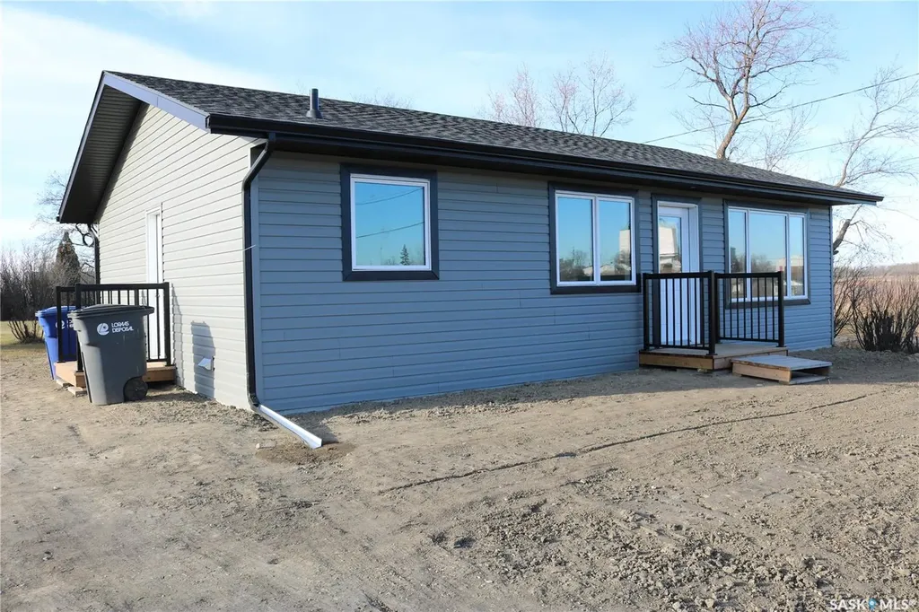 511 1st Avenue Wapella SK S0G 4Z0