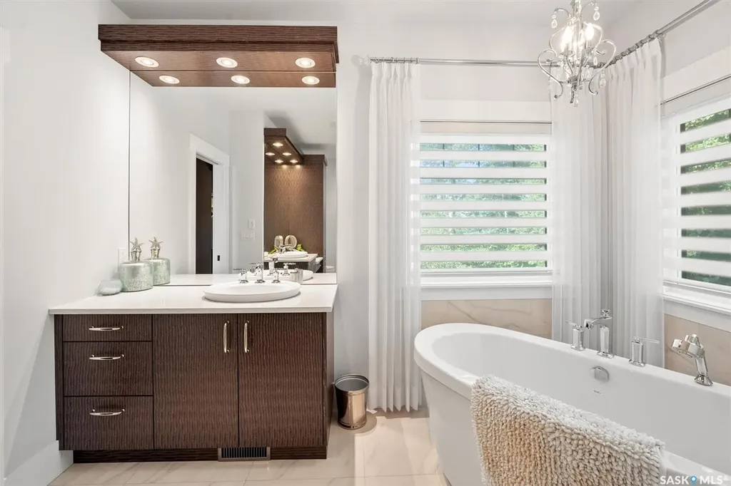 210 Okema Trail Lakeland Rm No. 521 SK S0J 0N0