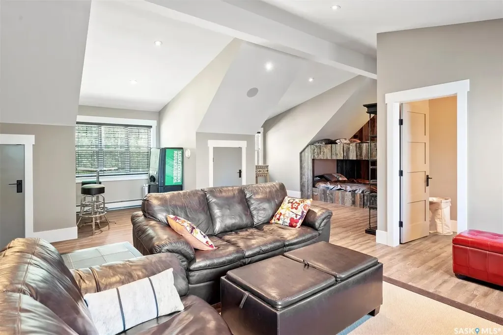 210 Okema Trail Lakeland Rm No. 521 SK S0J 0N0