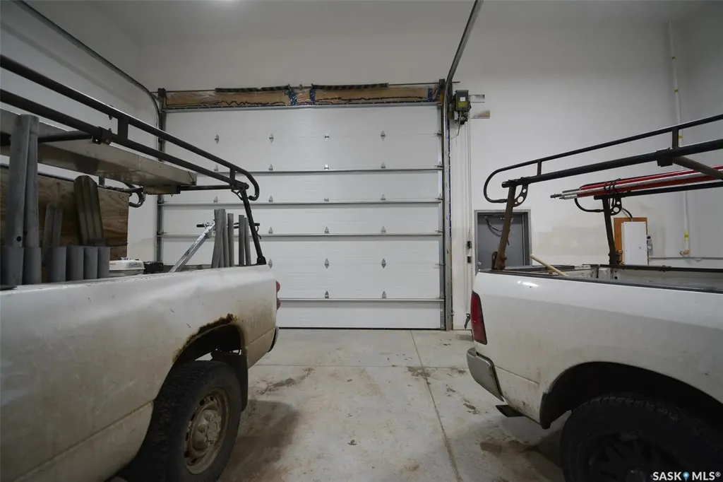 1143 Winnipeg Street Regina SK S4R 1J5