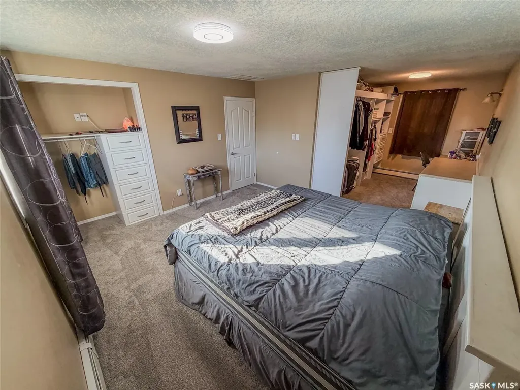 405 5th Street E Shaunavon SK S0N 2M0