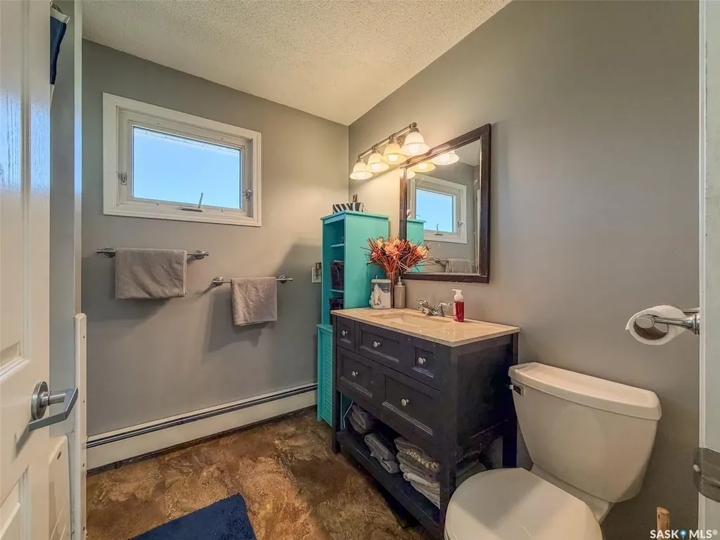 405 5th Street E Shaunavon SK S0N 2M0
