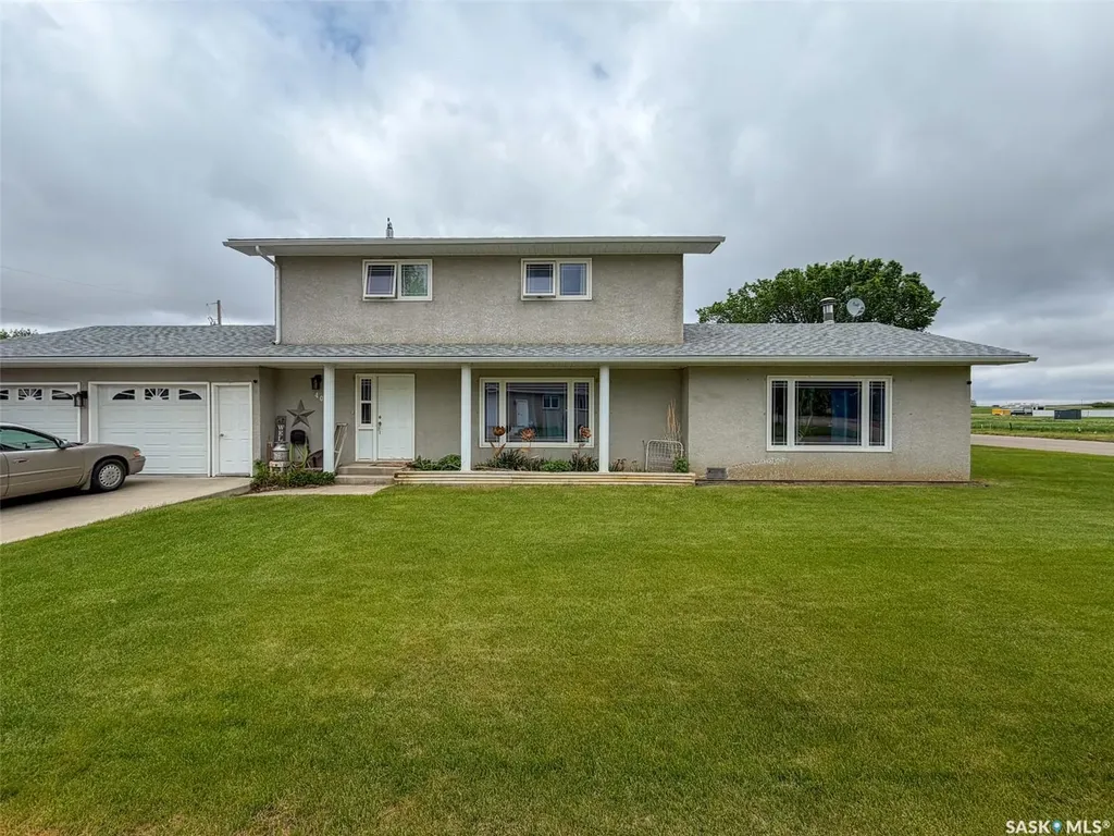 405 5th Street E Shaunavon SK S0N 2M0