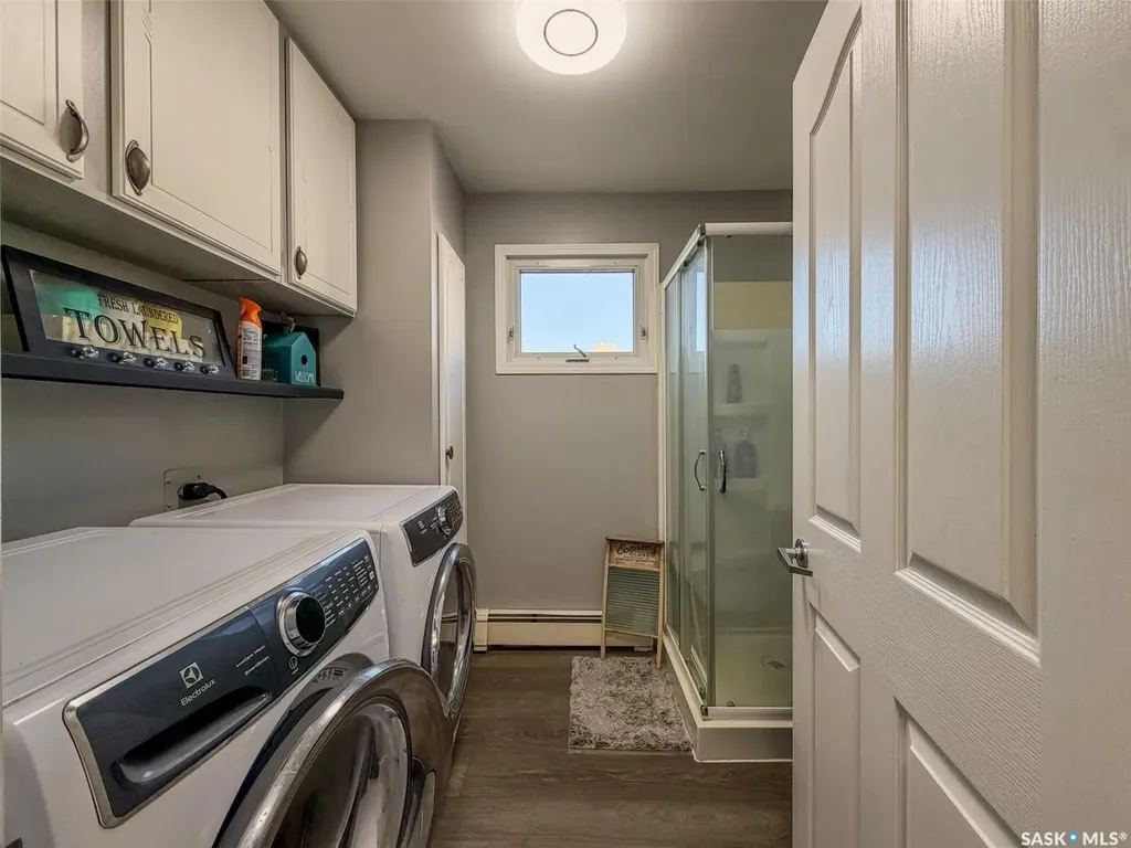 405 5th Street E Shaunavon SK S0N 2M0