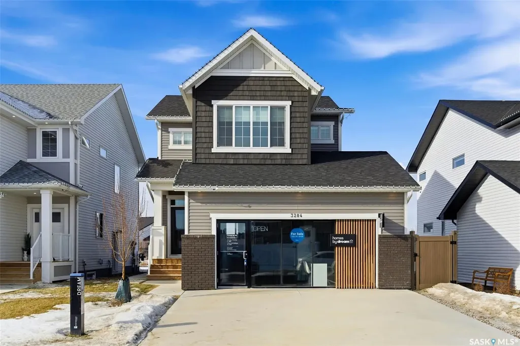3204 Favel Drive Regina SK S4V 4B6