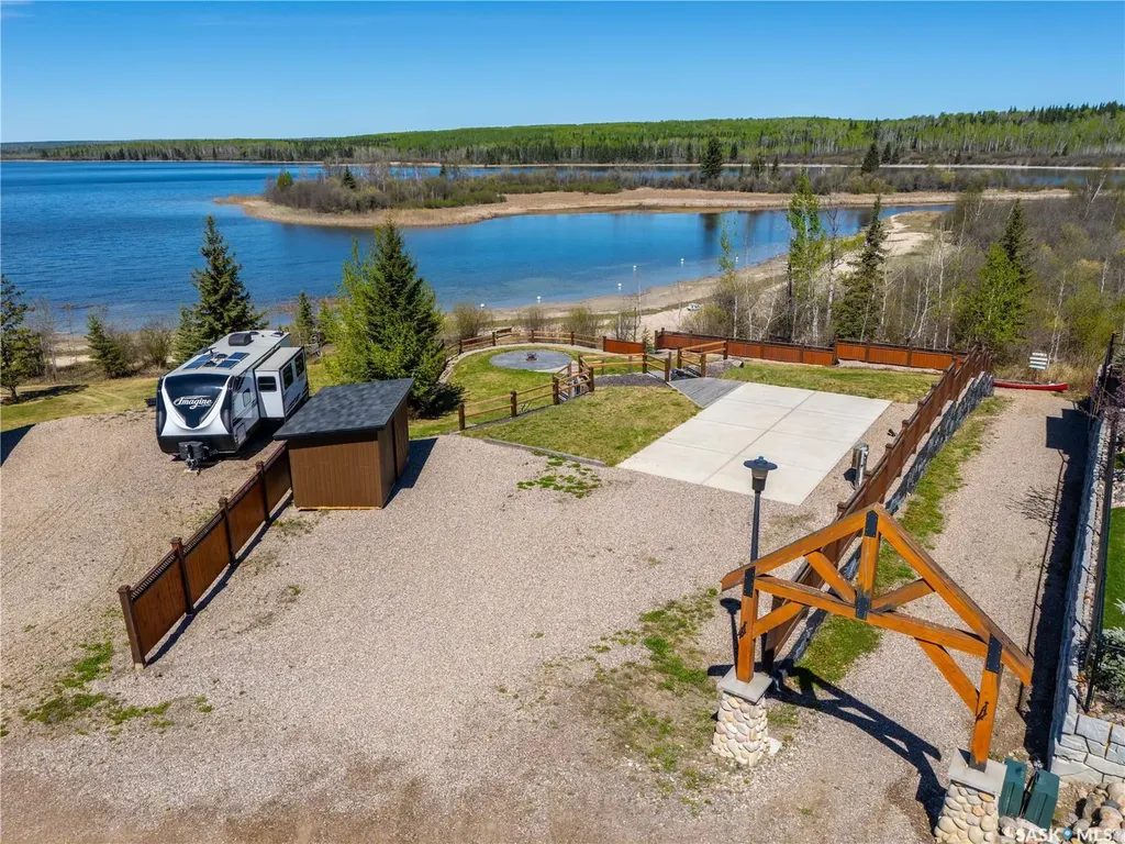 819 Spruce Street Beaver River Rm No. 622 SK S0M 1A0