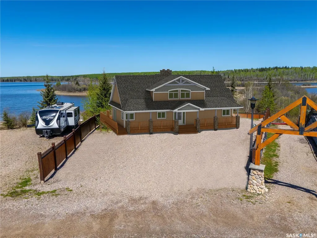 819 Spruce Street Beaver River Rm No. 622 SK S0M 1A0