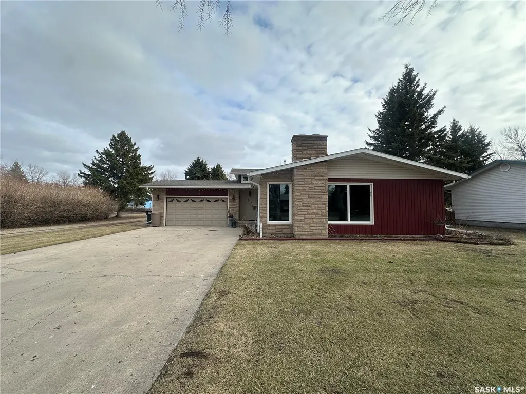 114 Garvin Crescent Canora SK S0A 0L0