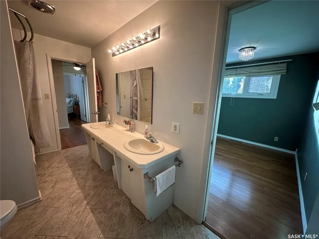 114 Garvin Crescent Canora SK S0A 0L0