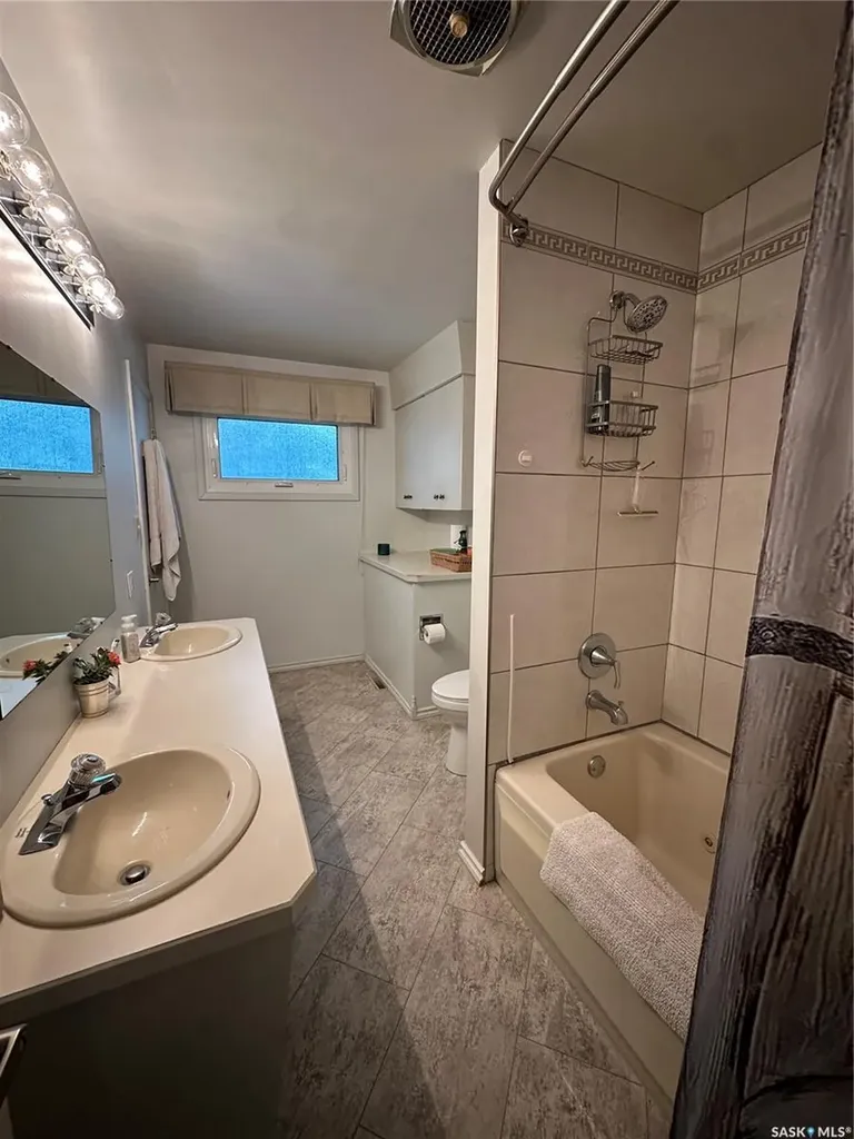 114 Garvin Crescent Canora SK S0A 0L0