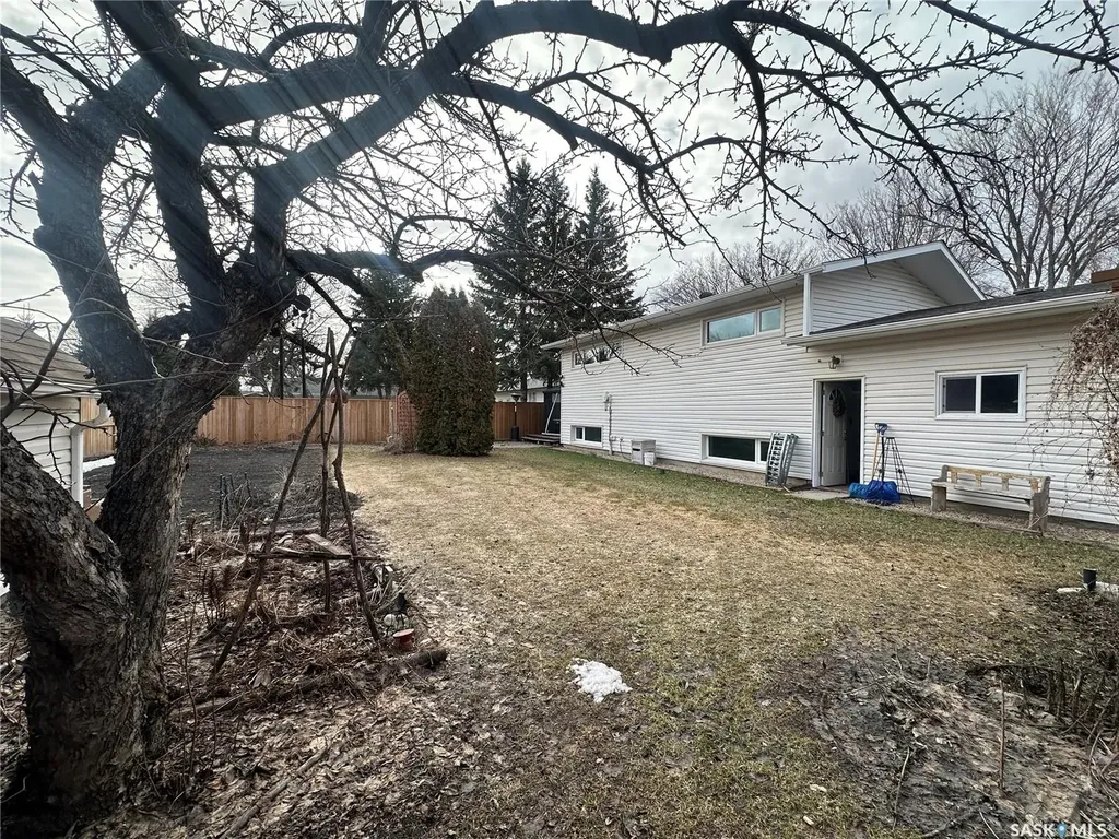 114 Garvin Crescent Canora SK S0A 0L0