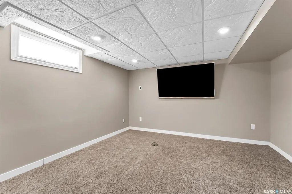 207 5th Avenue E Biggar SK S0K 0M0