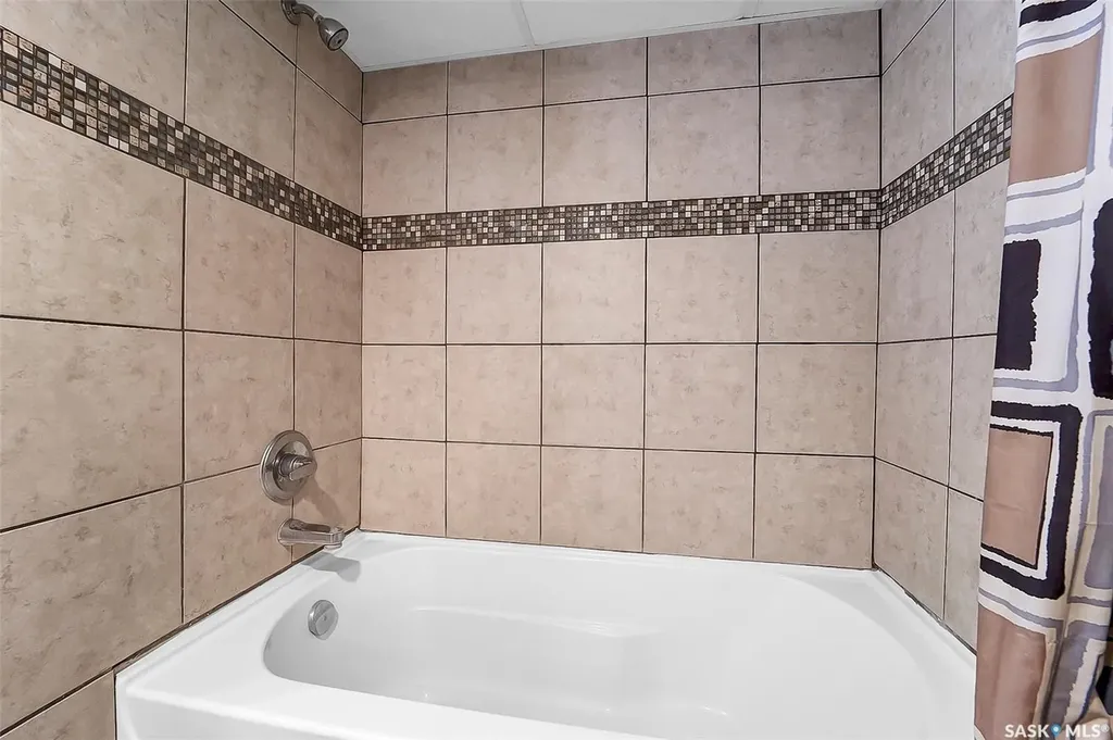 207 5th Avenue E Biggar SK S0K 0M0