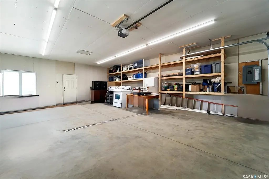 207 5th Avenue E Biggar SK S0K 0M0