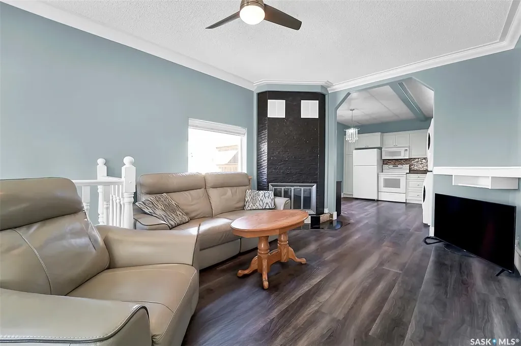 207 5th Avenue E Biggar SK S0K 0M0